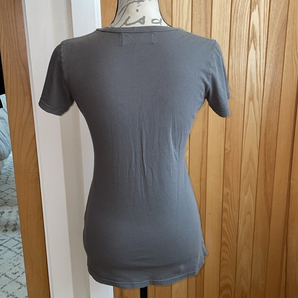 NWOT Groceries Apparel, Perfect V-Neck Tee. Organic Cotton. Grey. Small - Picture 5 of 11